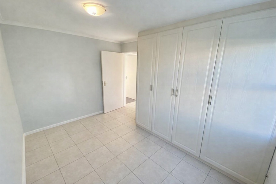 2 Bedroom Property for Sale in Heritage Park Western Cape